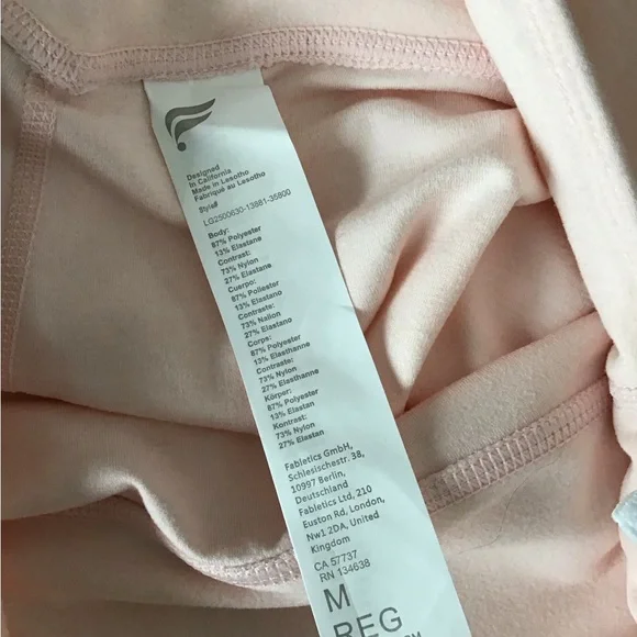 NWT FABLETICS LUXE360 Leggings - Super soft! - Picture 6 of 6